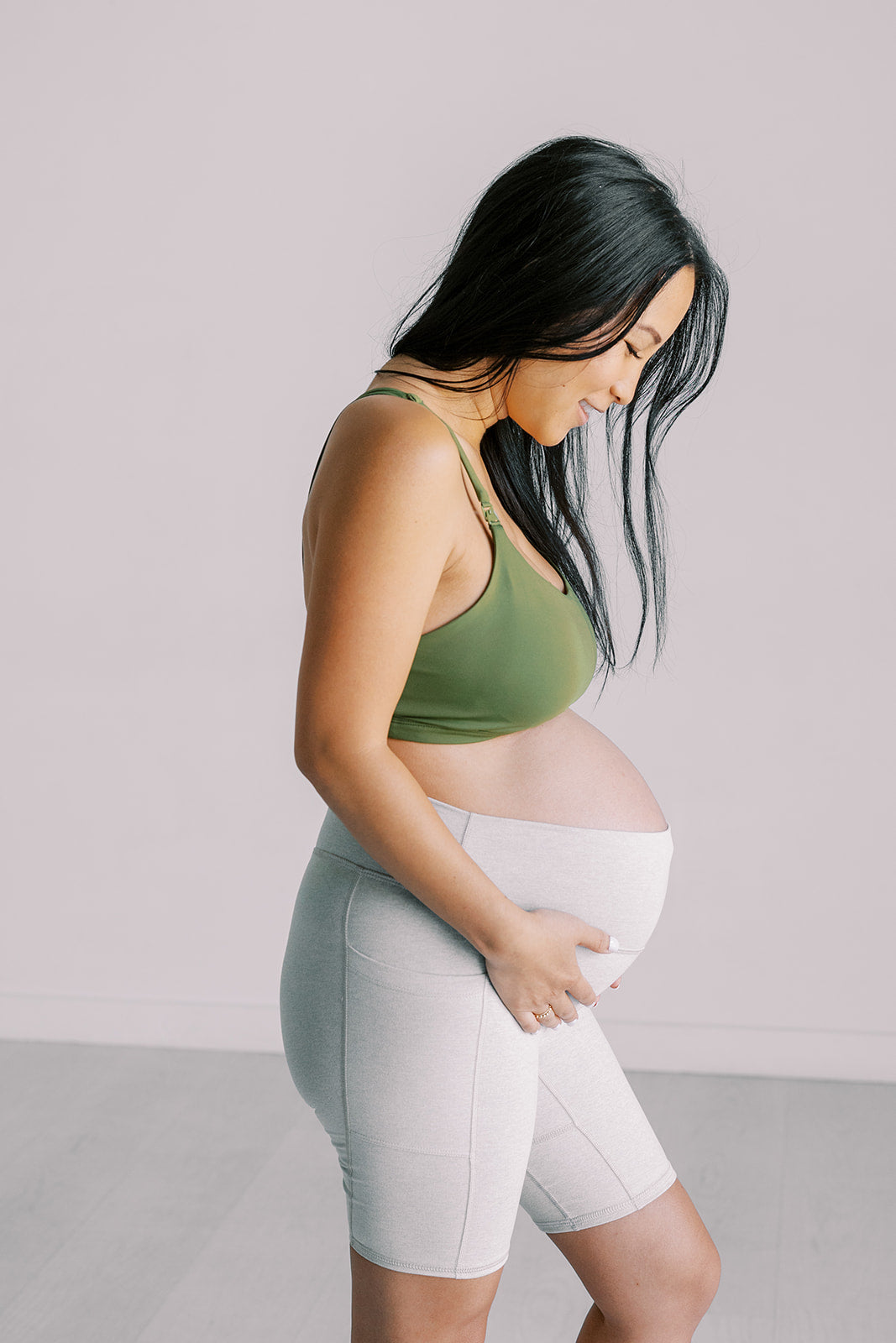 Versatile Maternity Shorts for Comfort and Style – Anook Athletics